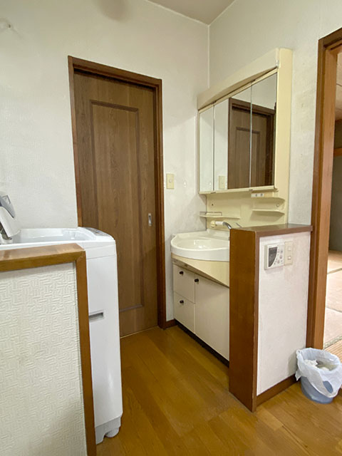 洗面所・ビフォアー