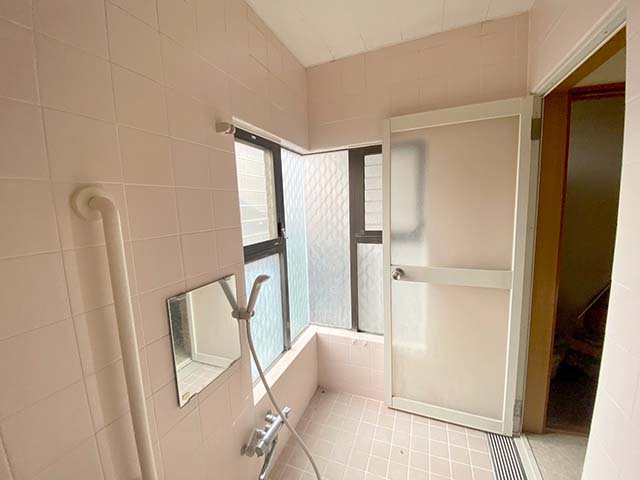 浴室・ビフォアー