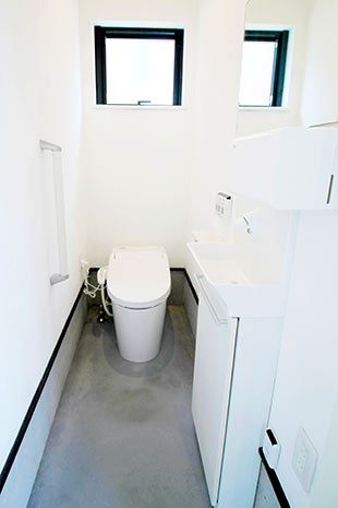 タンクレストイレ